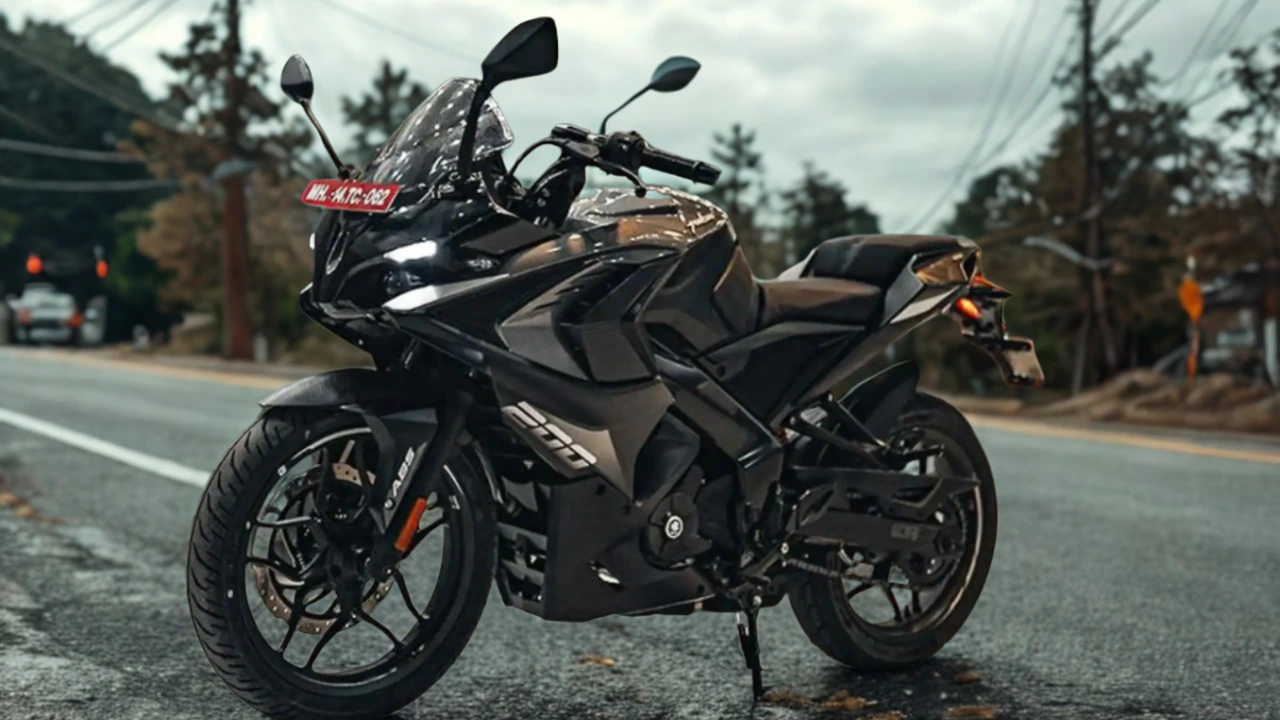 Bajaj Pulsar RS 200 Launches with Track-Inspired Performance for the Streets