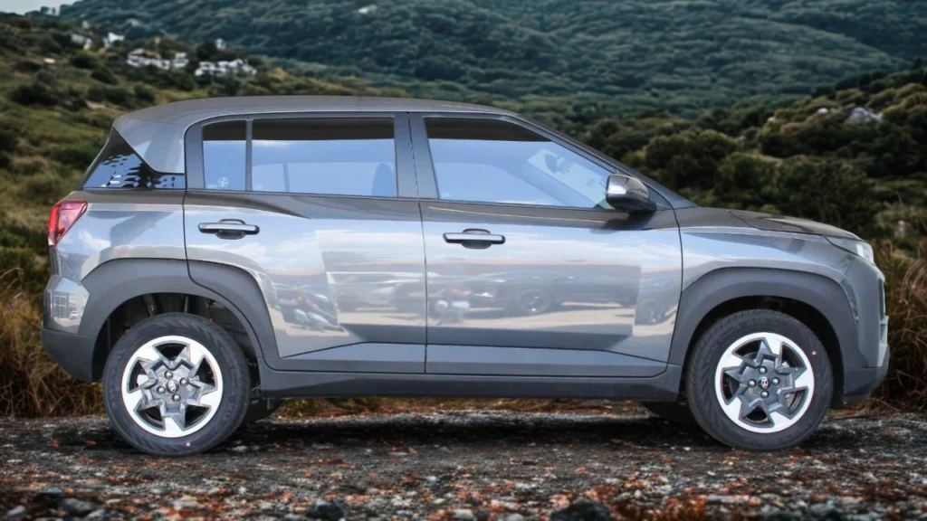 Hyundai Exter Redefines Budget SUVs with Premium Features at ₹7 Lakh