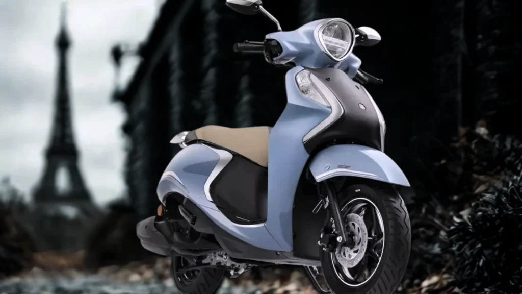 Yamaha Fascino 125 Steals the Spotlight with Its Striking Style and Smart Features