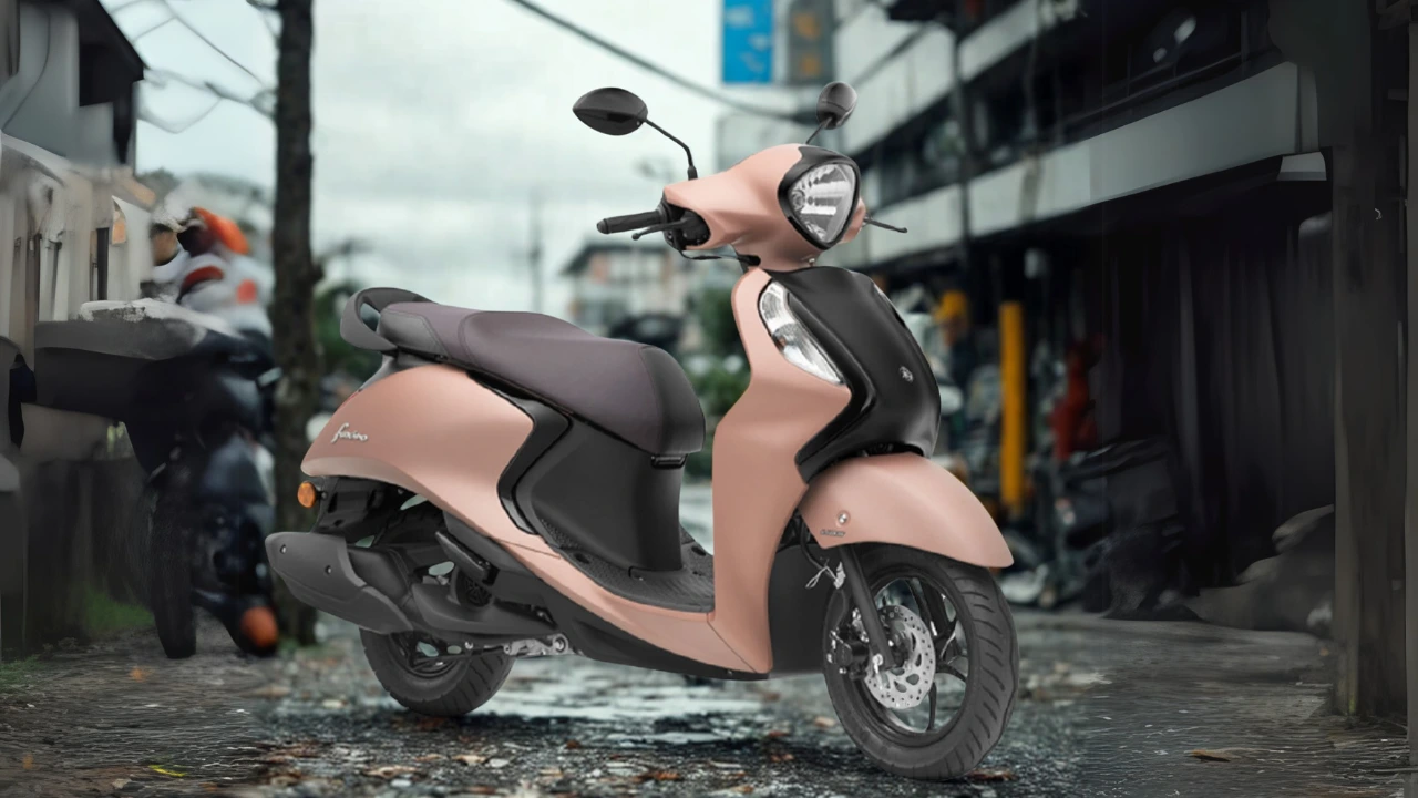 Yamaha Fascino 125 Steals the Spotlight with Its Striking Style and Smart Features