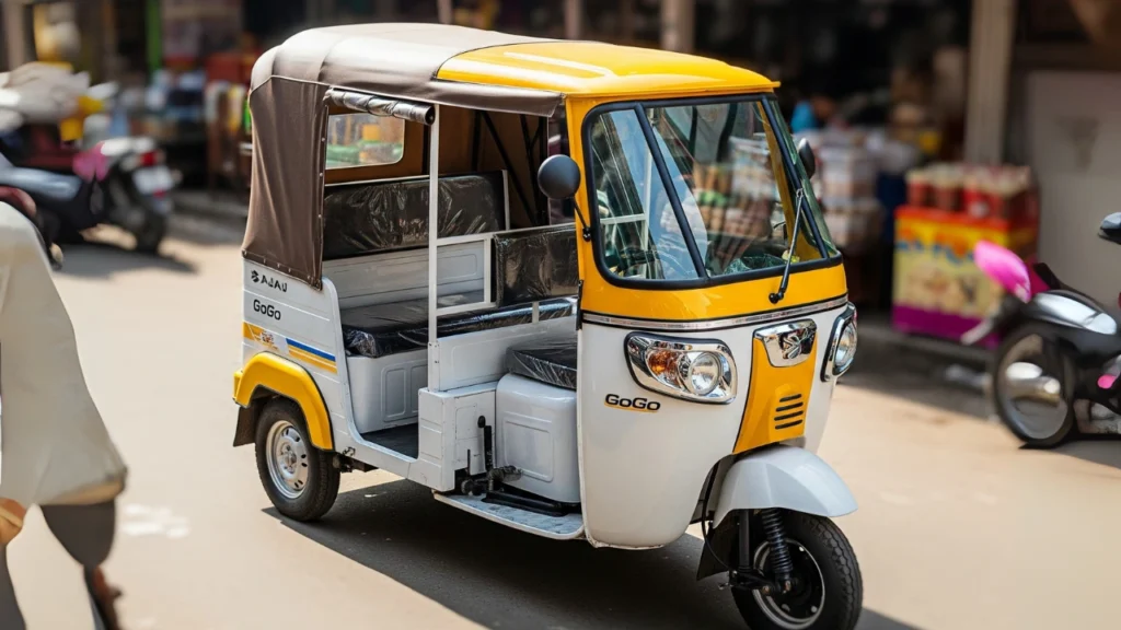 GoGo E-Rickshaw Promises 251km Range and 5-Year Warranty with Bajaj's Latest EV Push