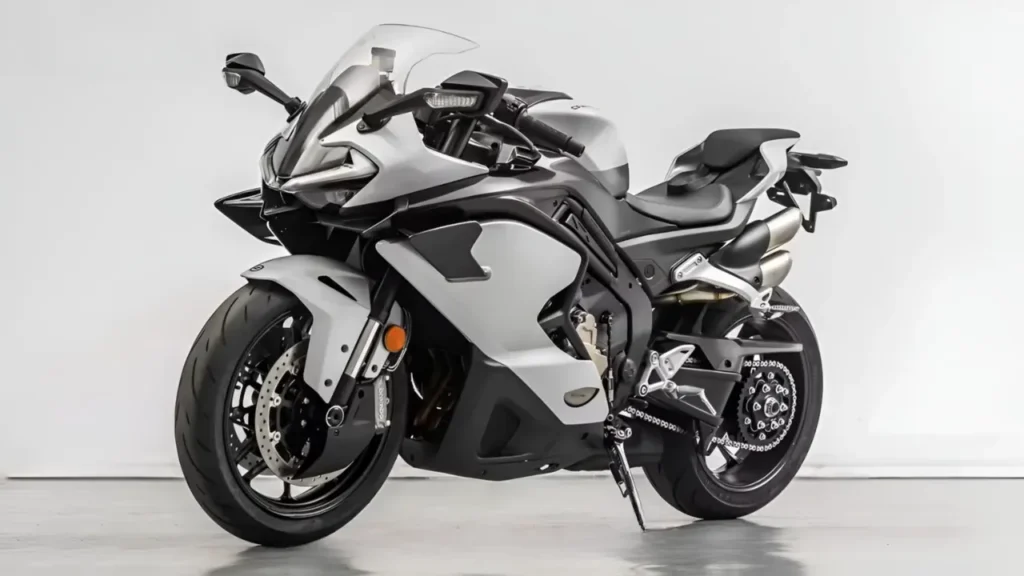 CF Moto 750SR-S Inline-Four Sportbike Reveal